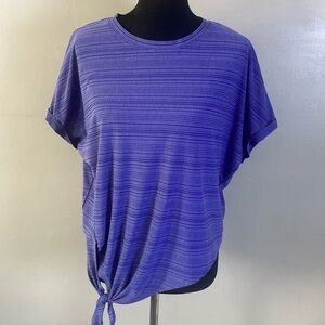 GAP Fit Breathe Women’s Purple Striped Tie Front Tee Sz L
